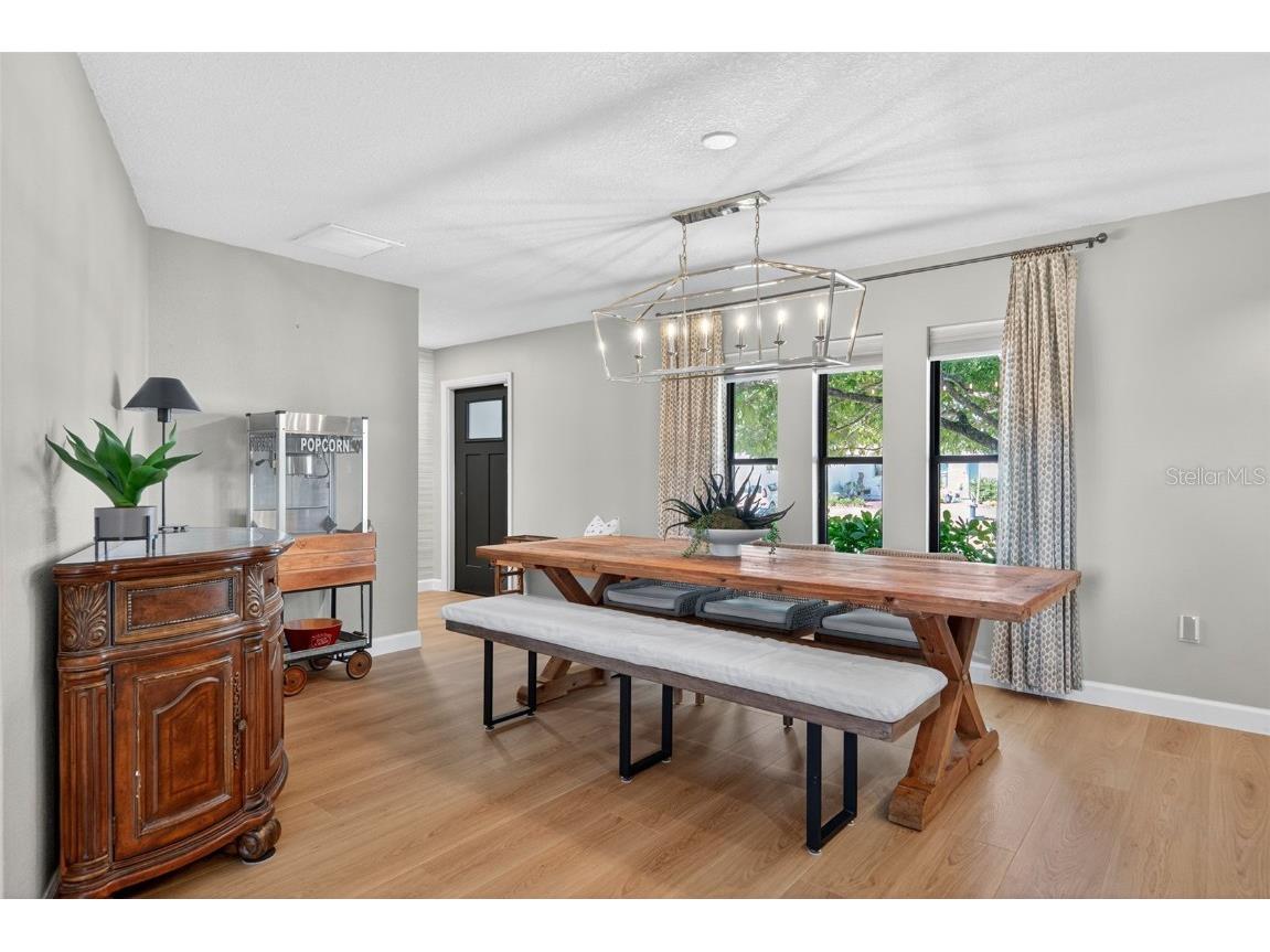 2553 W Scarlet Oak Court Sarasota FL 34232 A4667975 image9