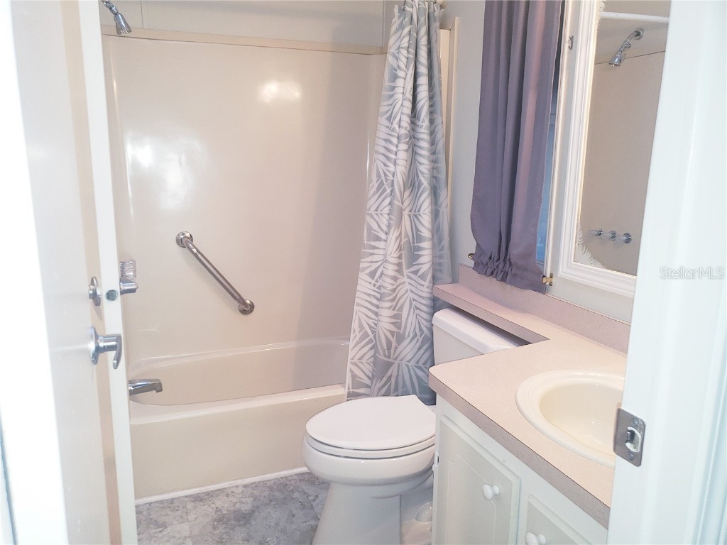 25533 Belle Helene Leesburg FL 34748 G5104285 image27