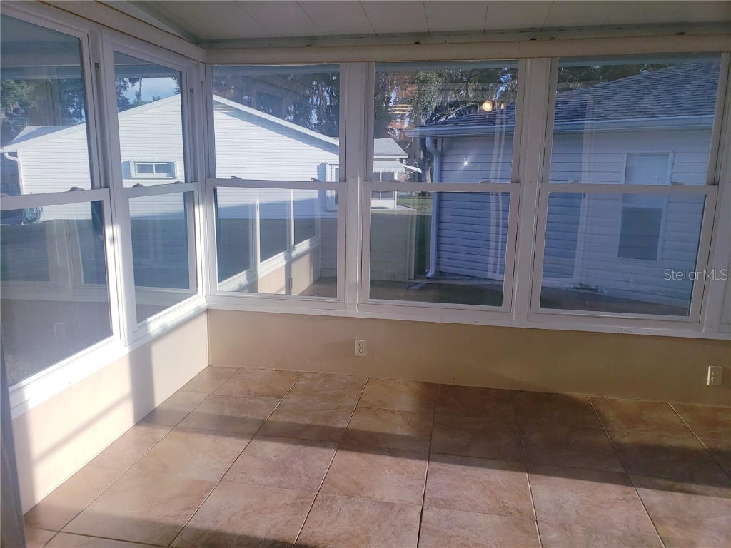 25533 Belle Helene Leesburg FL 34748 G5104285 image40