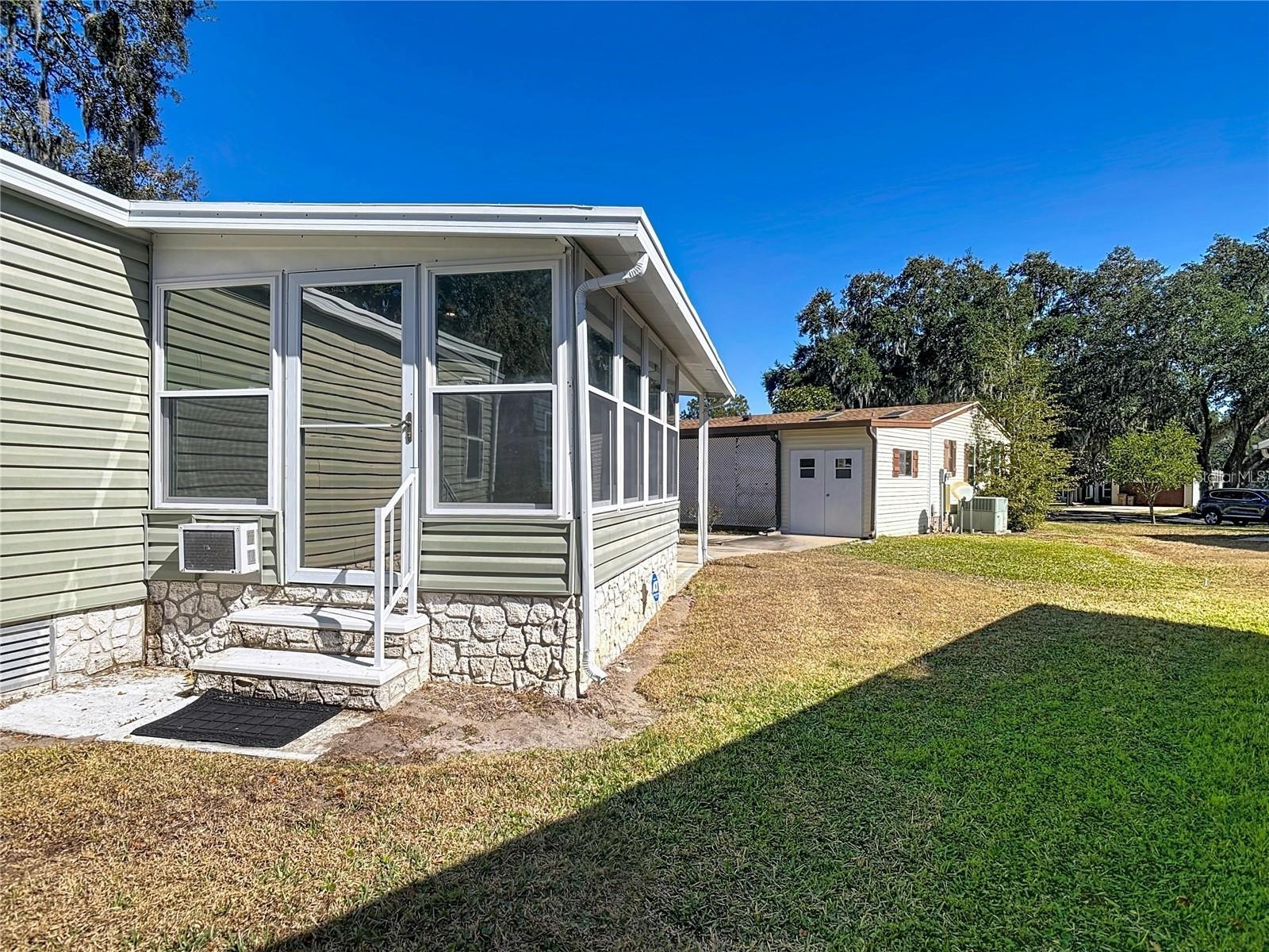 25533 Belle Helene Leesburg FL 34748 G5113757 image17
