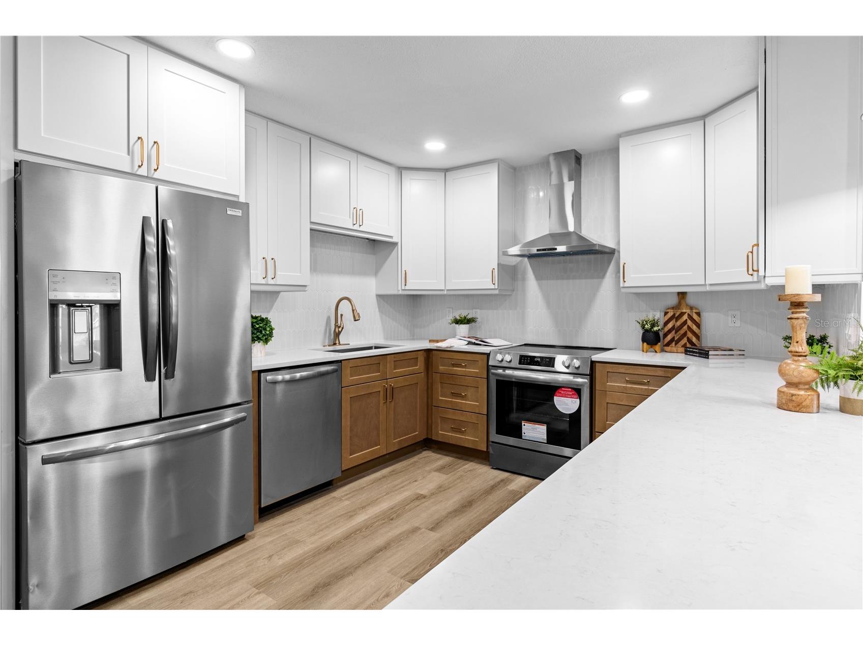 2554 68th Avenue S Saint Petersburg FL 33712 TB8494302 image18