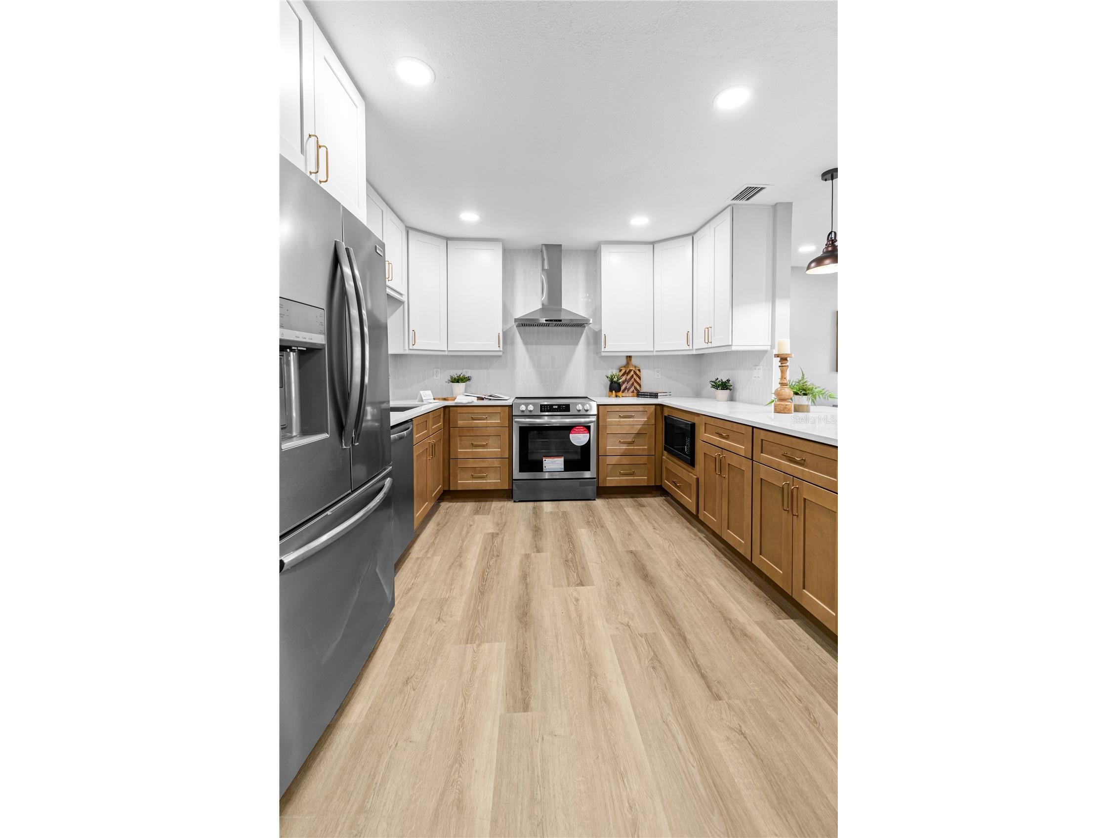 2554 68th Avenue S Saint Petersburg FL 33712 TB8494302 image19