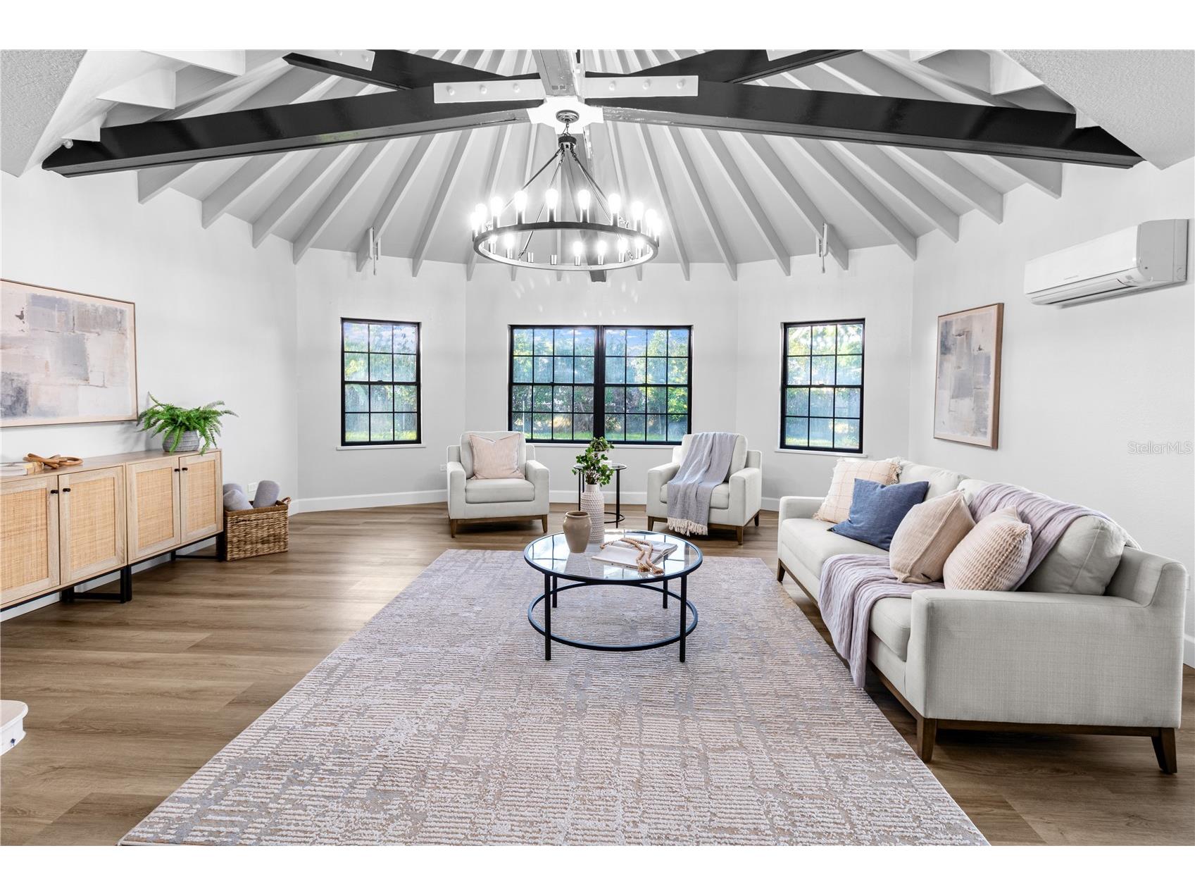 2554 68th Avenue S Saint Petersburg FL 33712 TB8494302 image2