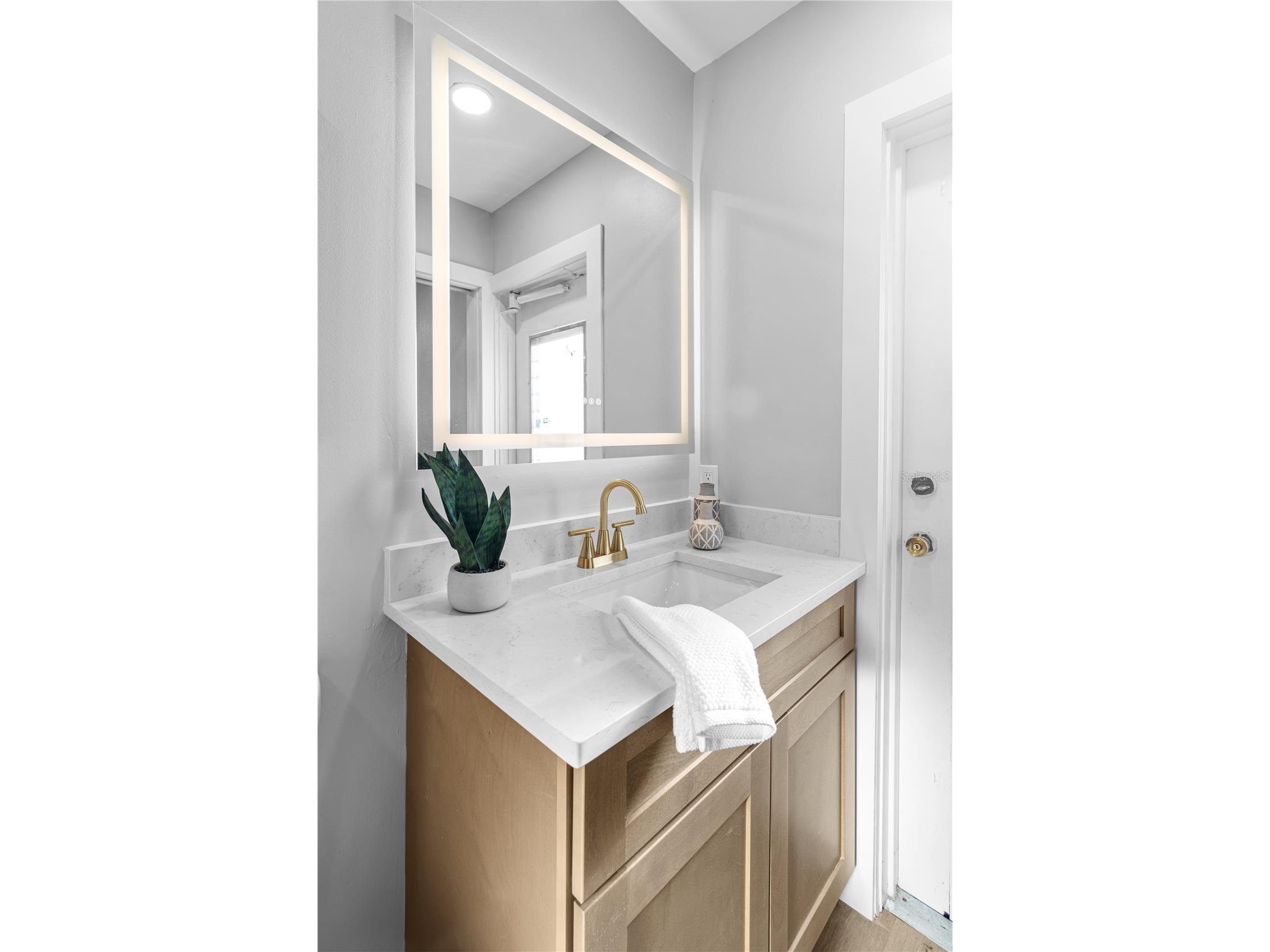 2554 68th Avenue S Saint Petersburg FL 33712 TB8494302 image26