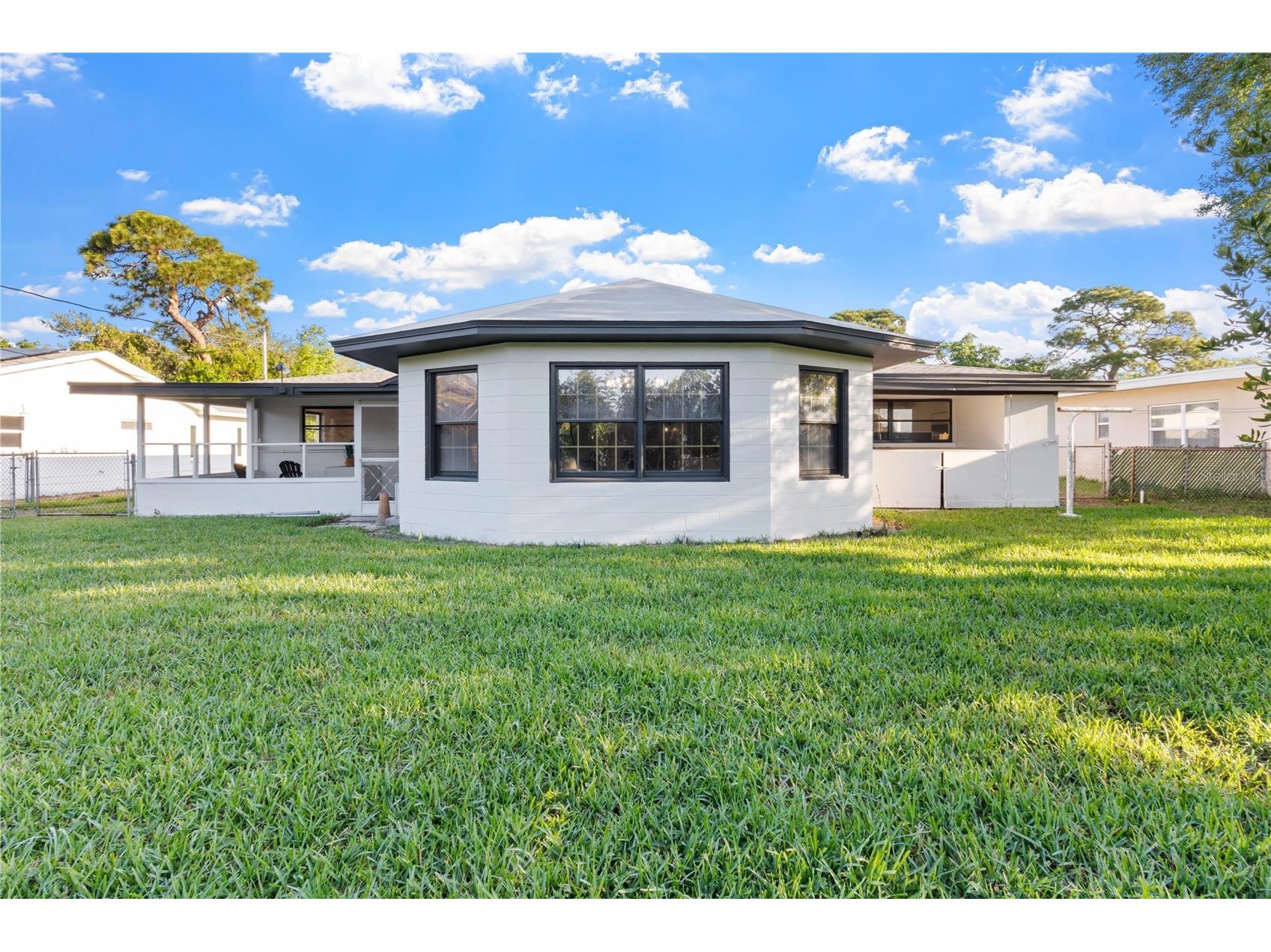 2554 68th Avenue S Saint Petersburg FL 33712 TB8494302 image39