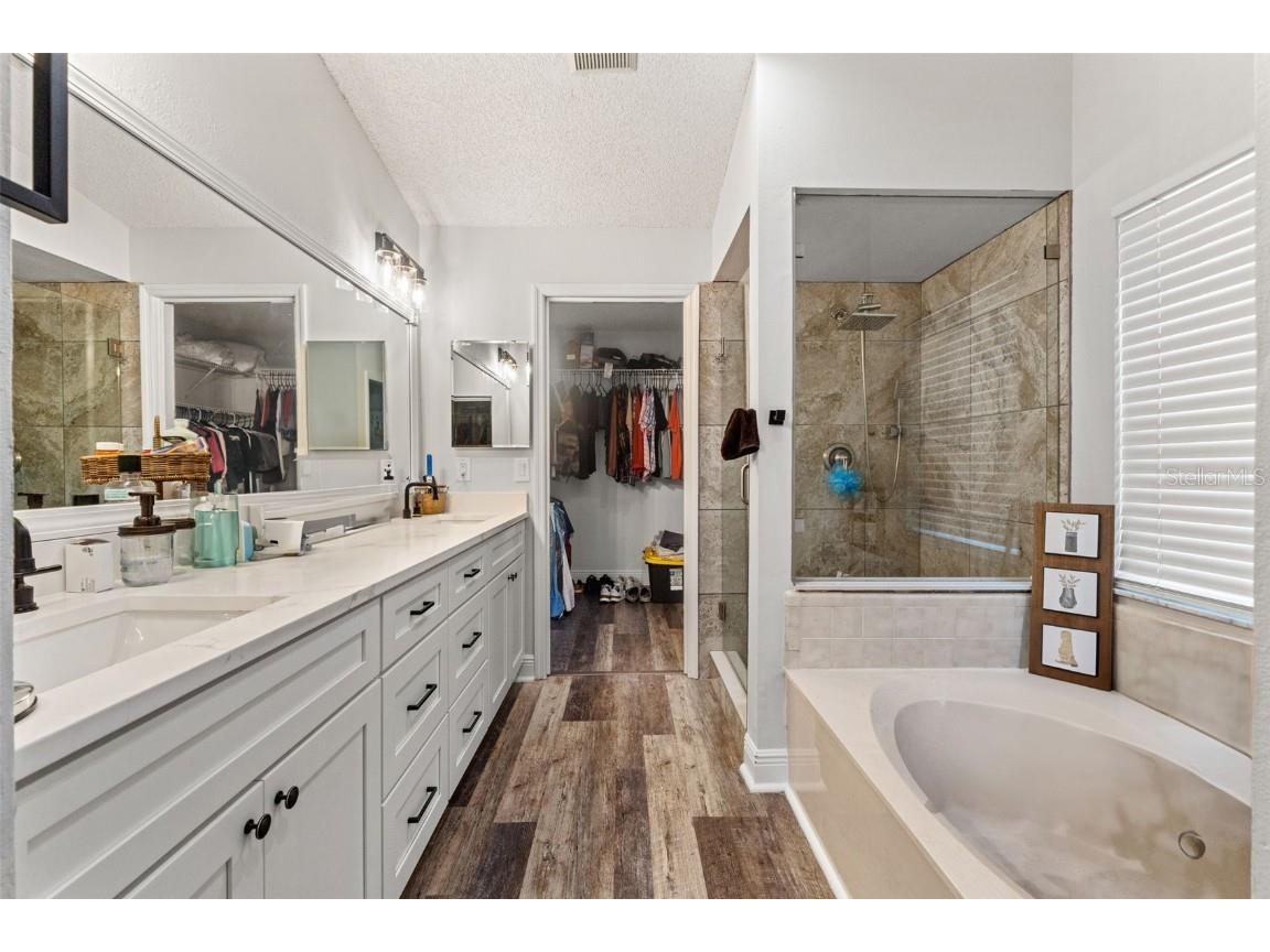 2554 Brimhollow Drive Valrico FL 33596 TB8368671 image15