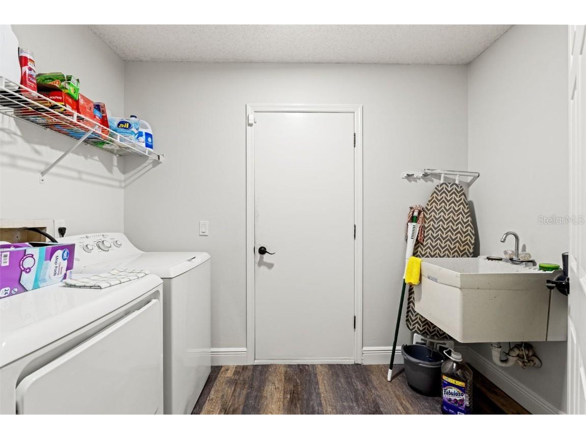 2554 Brimhollow Drive Valrico FL 33596 TB8368671 image30