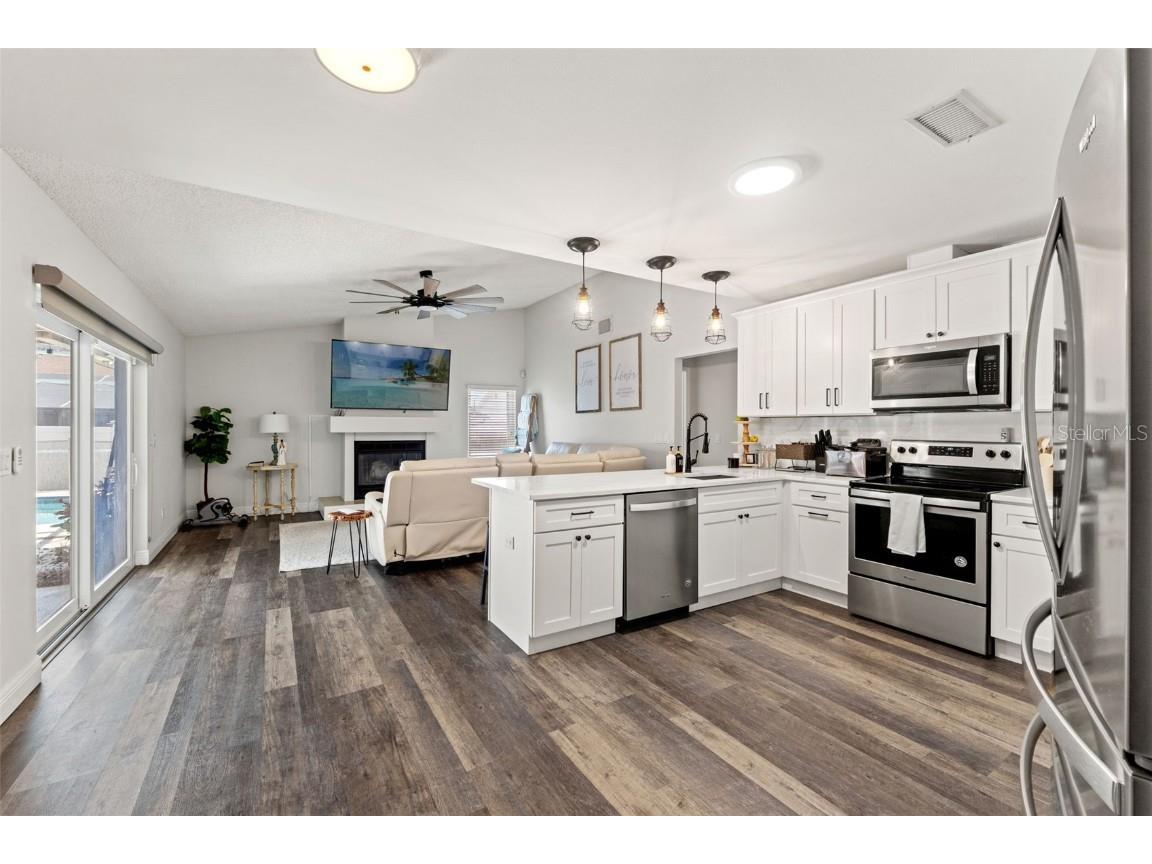 2554 Brimhollow Drive Valrico FL 33596 TB8368671 image8