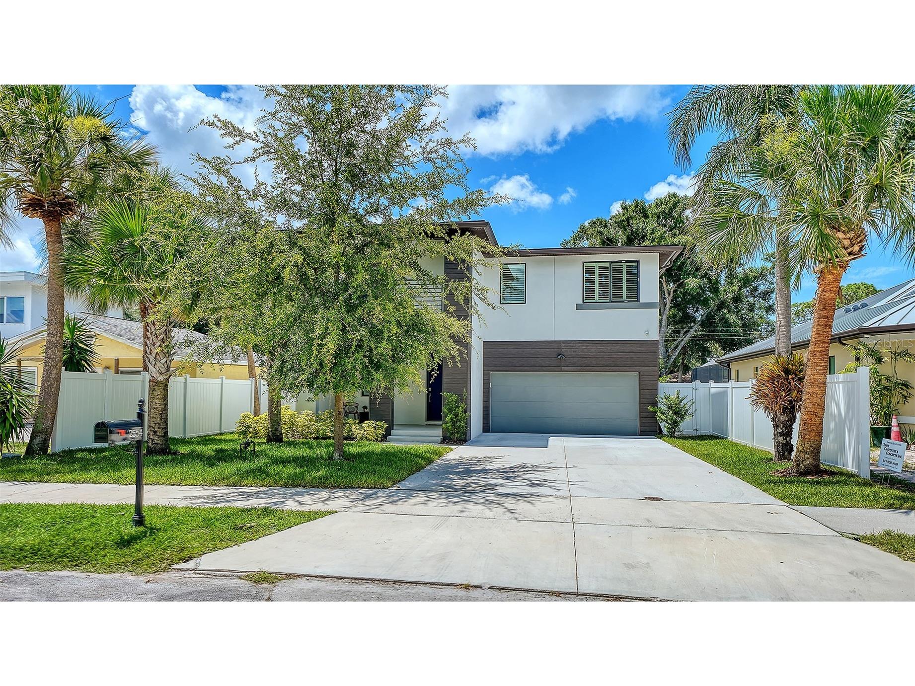 2554 Floyd Street Sarasota FL 34239 A4697988 image1