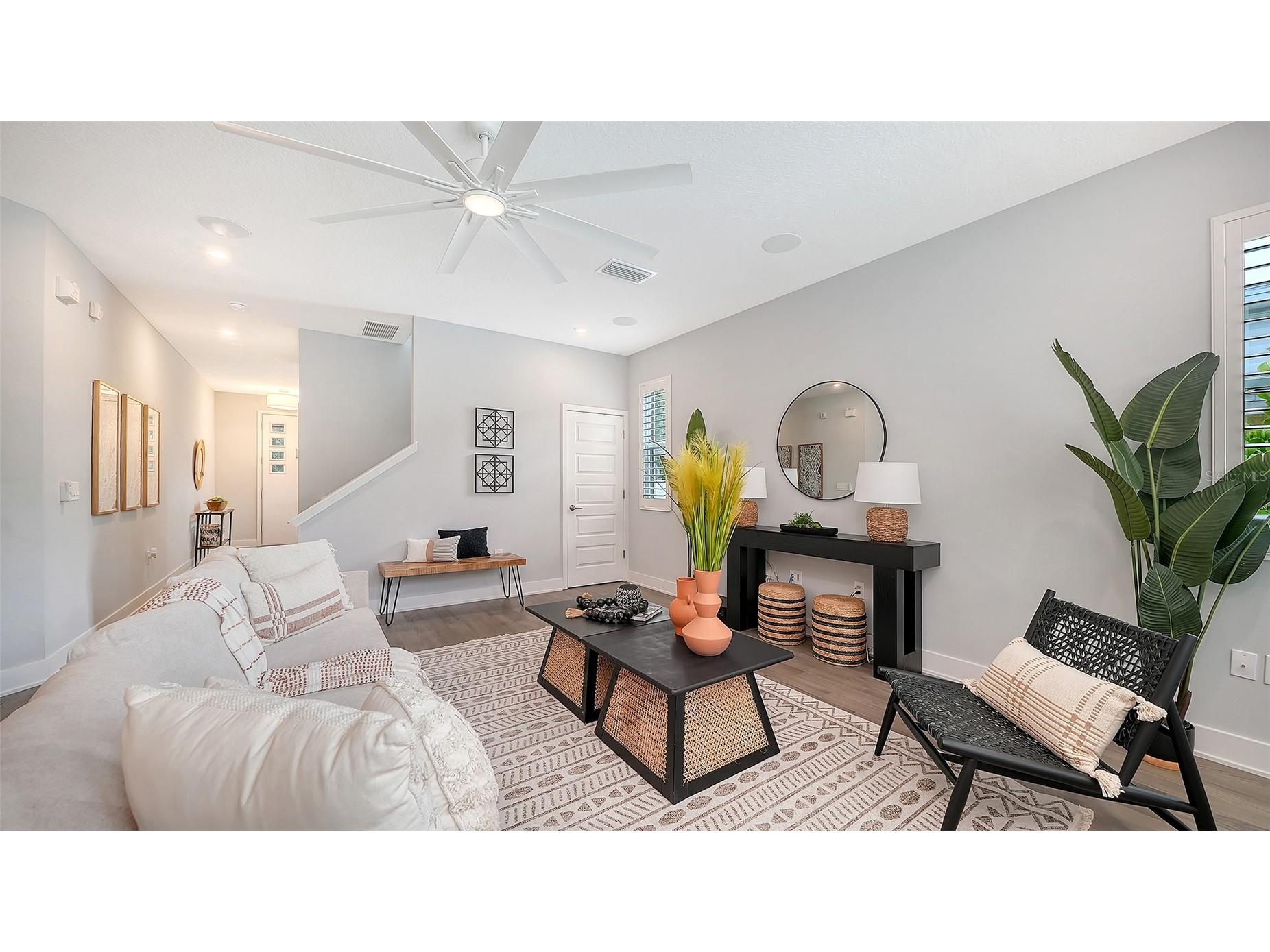 2554 Floyd Street Sarasota FL 34239 A4697988 image10