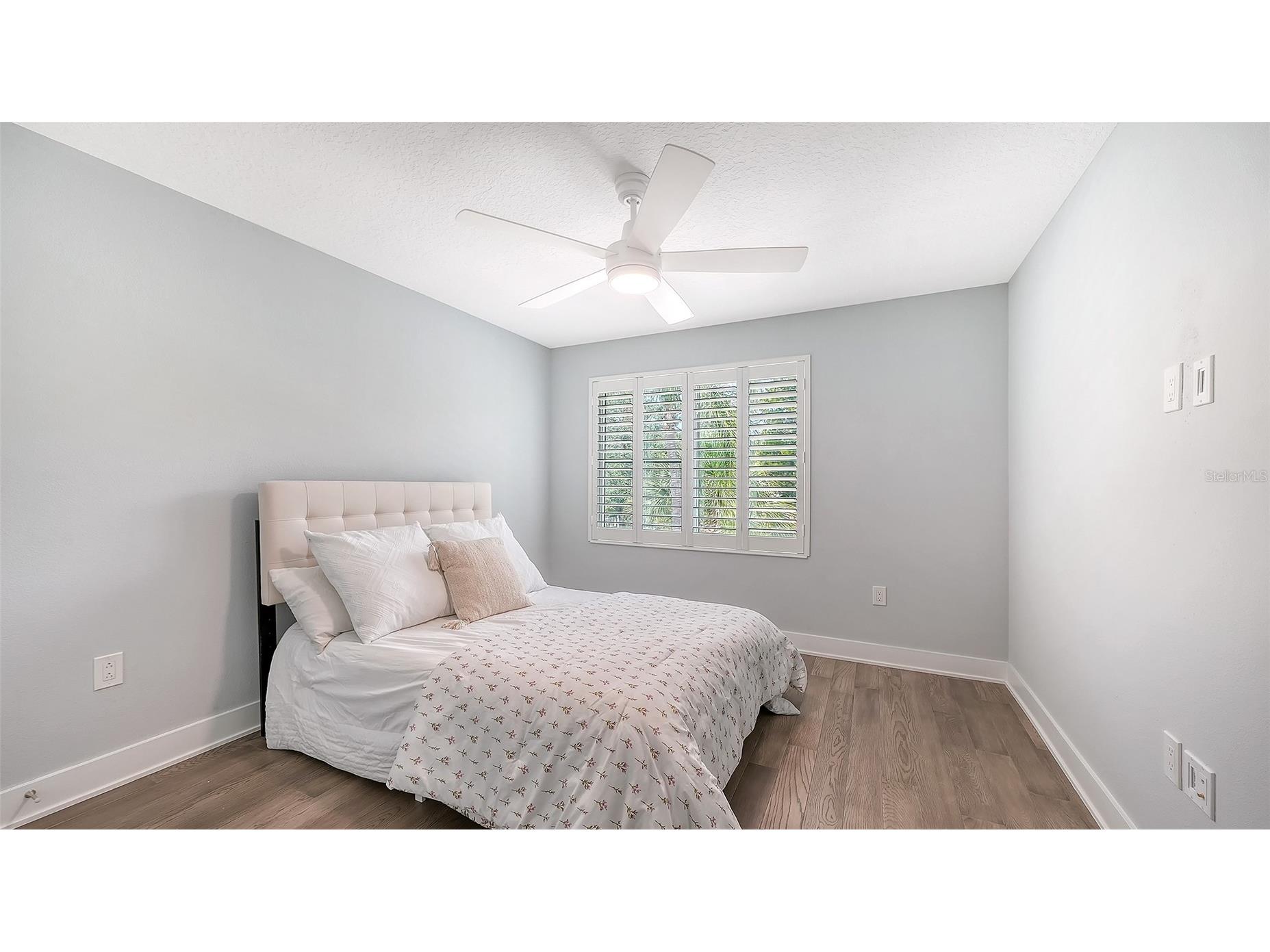 2554 Floyd Street Sarasota FL 34239 A4697988 image26