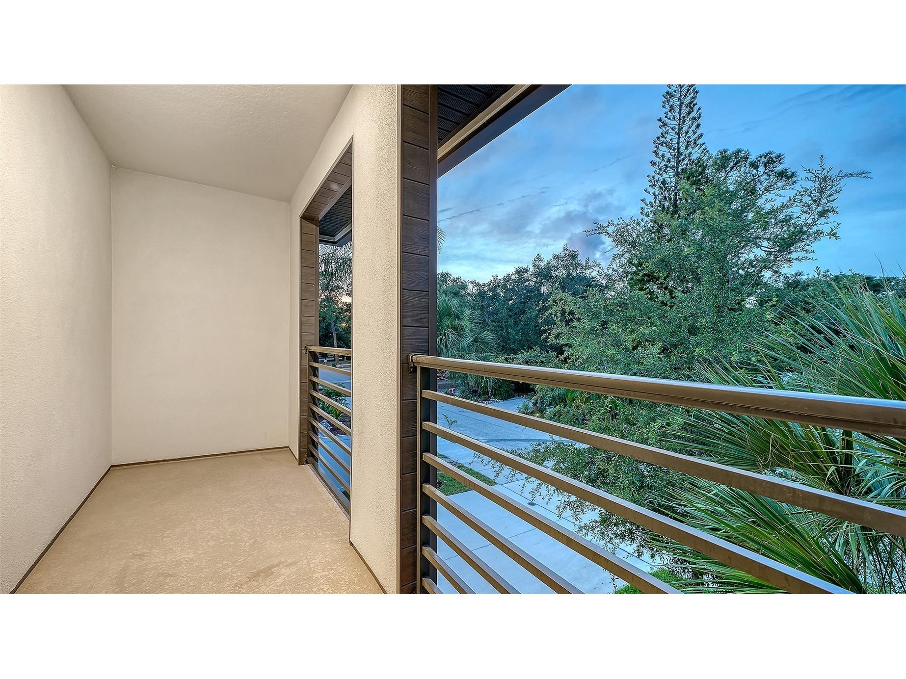 2554 Floyd Street Sarasota FL 34239 A4697988 image31