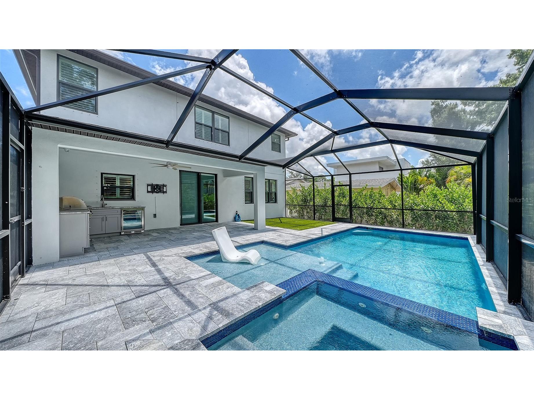 2554 Floyd Street Sarasota FL 34239 A4697988 image35
