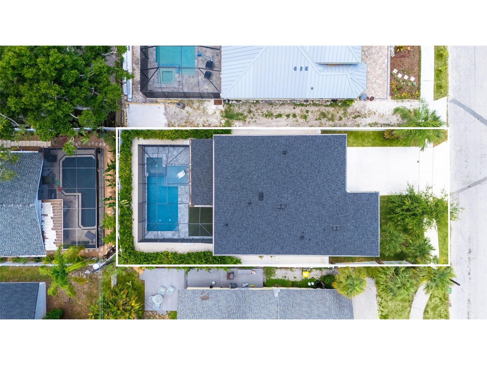 2554 Floyd Street Sarasota FL 34239 A4697988 image41
