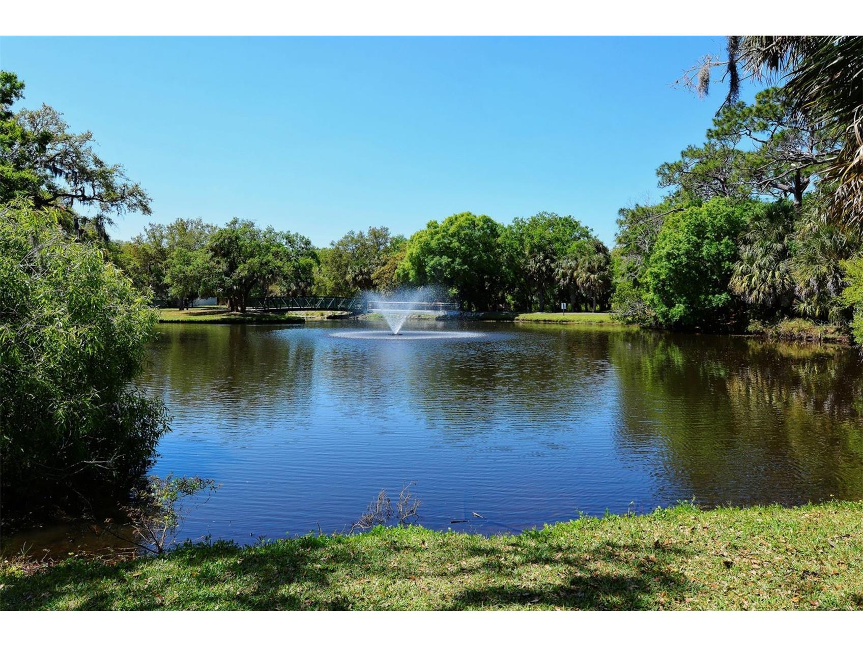 2554 Floyd Street Sarasota FL 34239 A4697988 image50