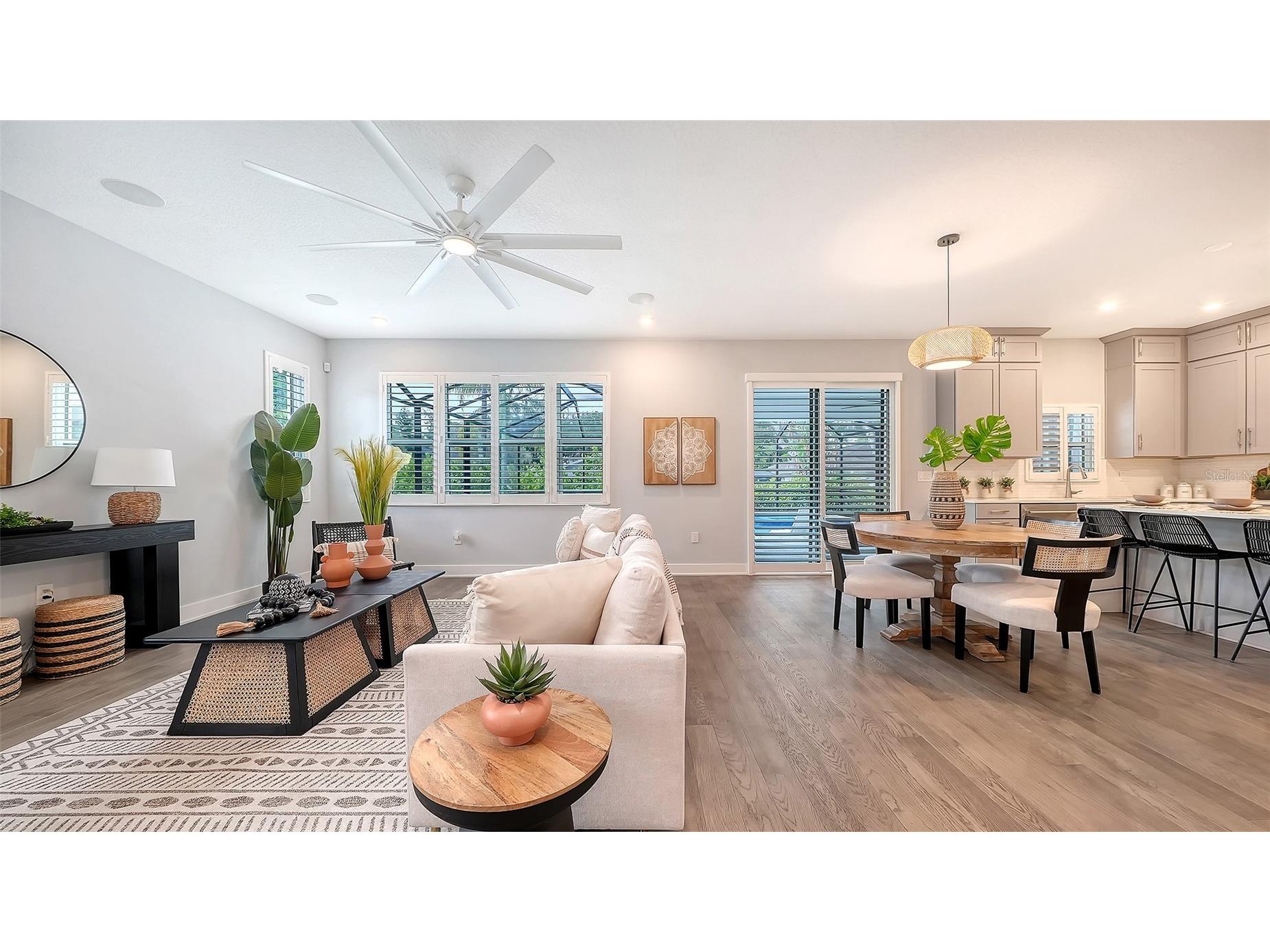 2554 Floyd Street Sarasota FL 34239 A4697988 image6