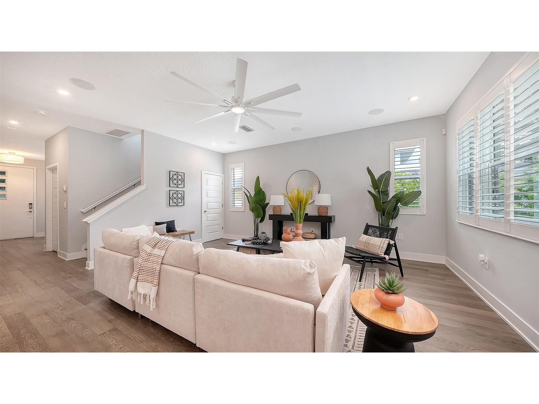 2554 Floyd Street Sarasota FL 34239 A4697988 image8