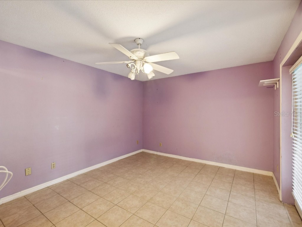 2554 Rolling Oaks Drive Palm Harbor FL 34683 OM708416 image25