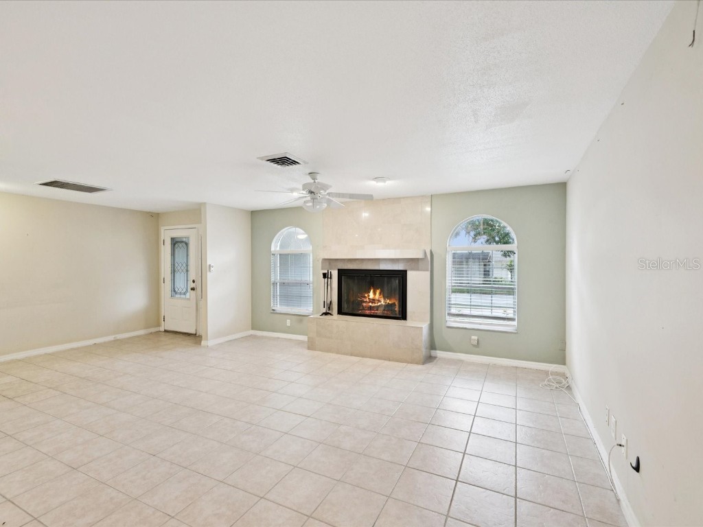 2554 Rolling Oaks Drive Palm Harbor FL 34683 OM708416 image8