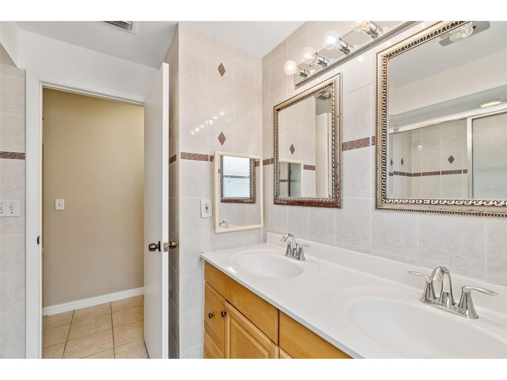 2554 Rolling Oaks Drive Palm Harbor FL 34683 TB8484579 image25