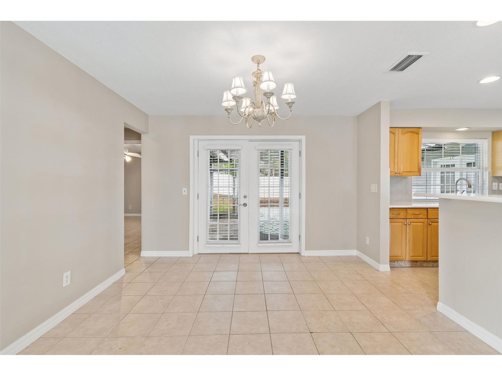 2554 Rolling Oaks Drive Palm Harbor FL 34683 TB8484579 image5