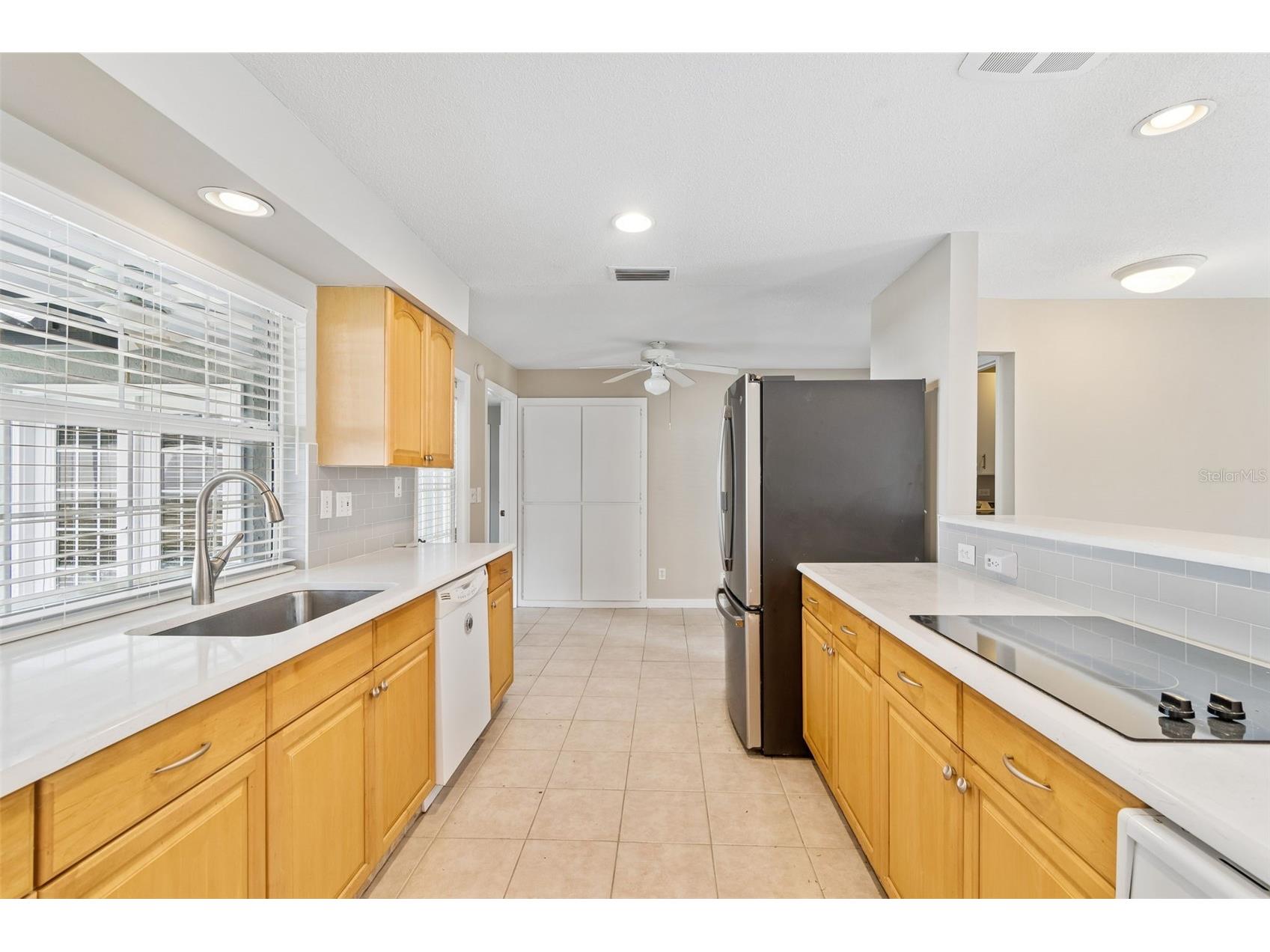 2554 Rolling Oaks Drive Palm Harbor FL 34683 TB8484579 image9