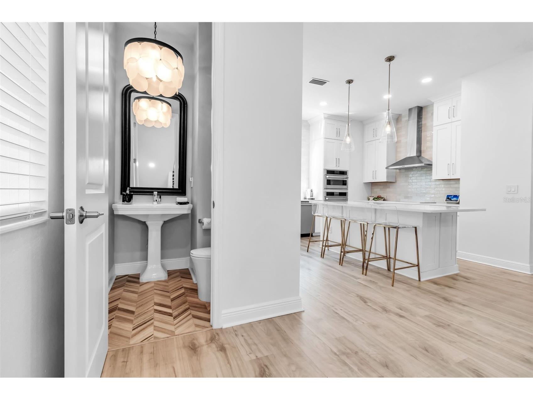 2554 Ruffing Court Sarasota FL 34237 A4686547 image14