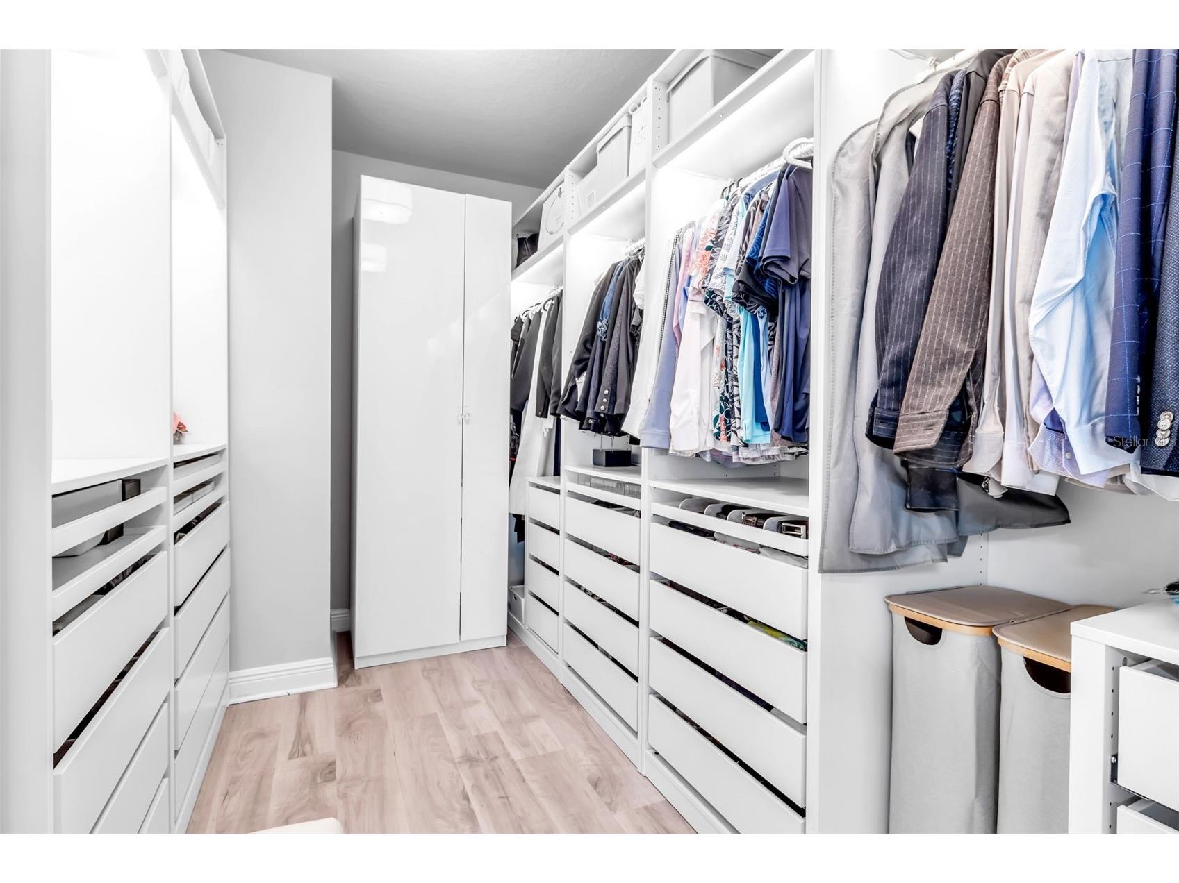 2554 Ruffing Court Sarasota FL 34237 A4686547 image25