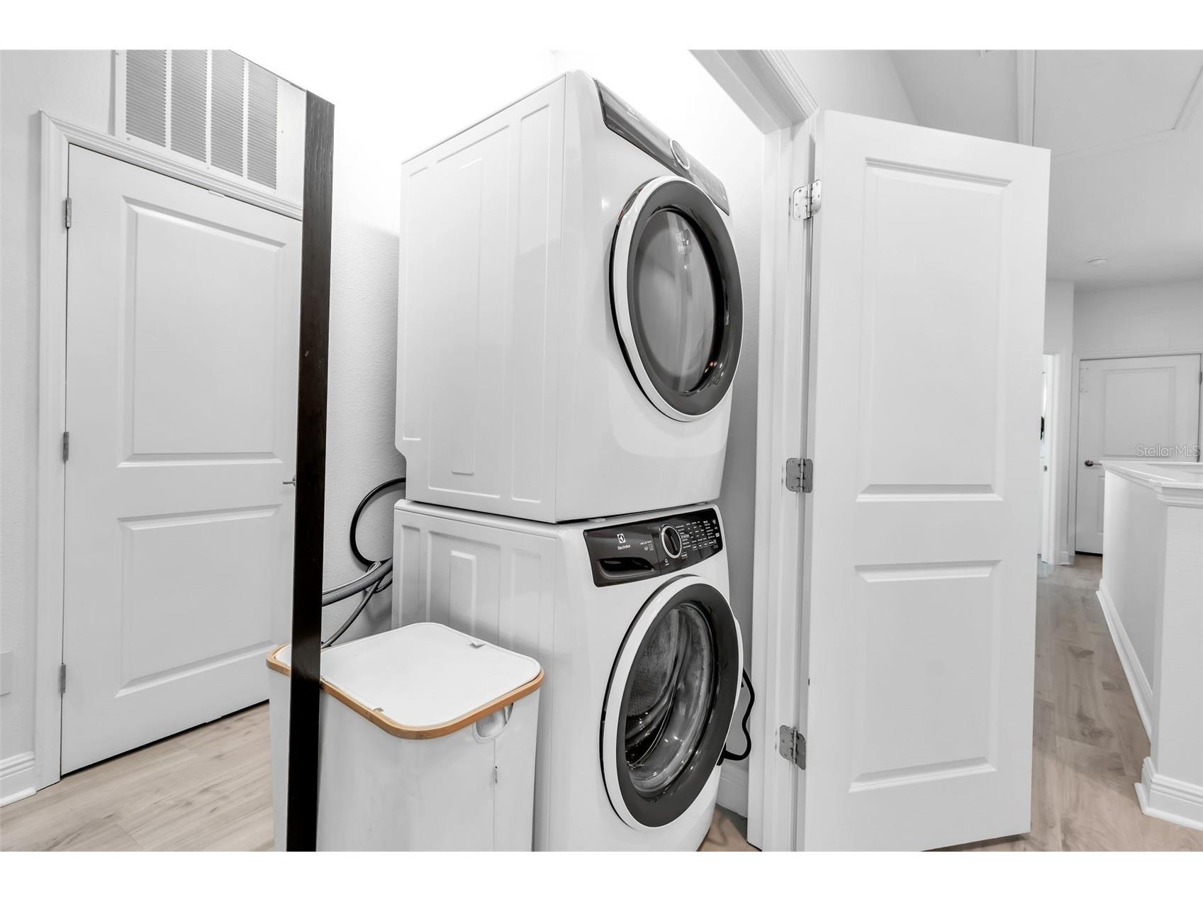 2554 Ruffing Court Sarasota FL 34237 A4686547 image27