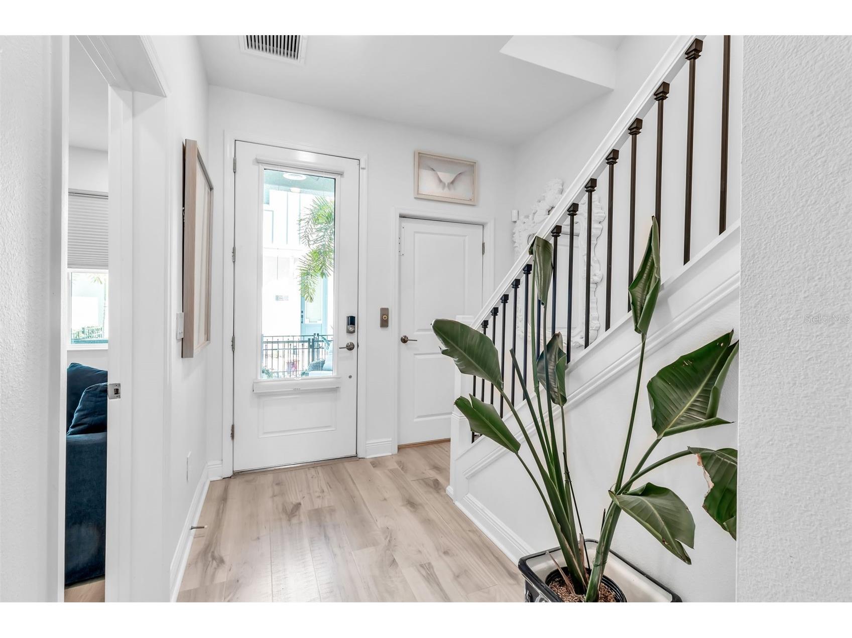 2554 Ruffing Court Sarasota FL 34237 A4686547 image4