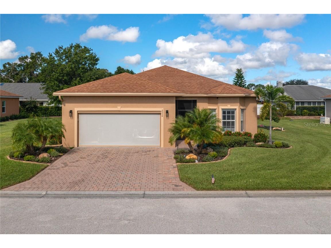 2554 Salzburg Loop Winter Haven FL 33884 P4931895 image1