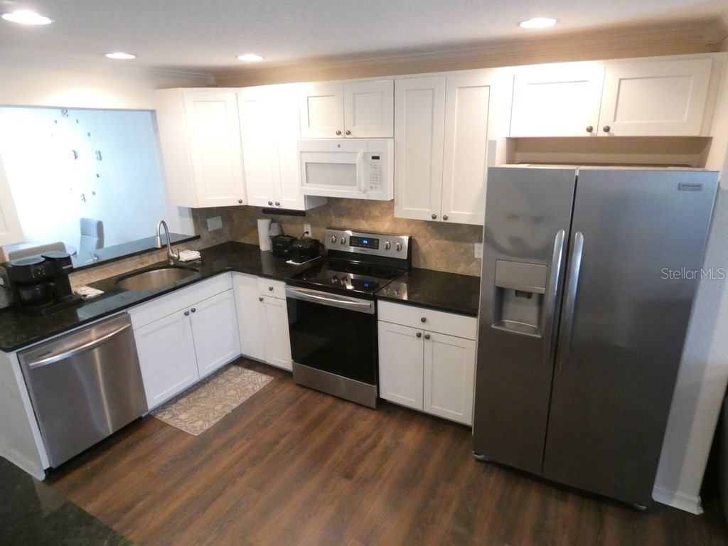 2554 Sea Wind Way Clearwater FL 33763 W7885203 image8