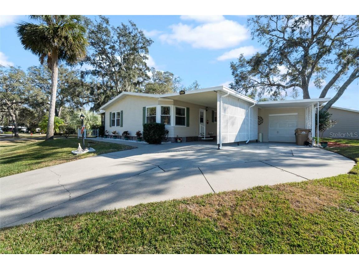 25547 Belle Helene Leesburg FL 34748 G5092457 image1