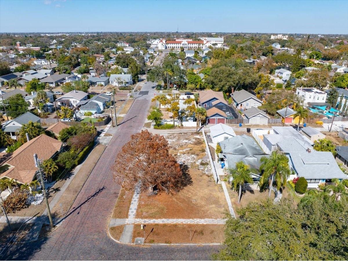 2555 Burlington Avenue N Saint Petersburg FL 33713 TB8476535 image13