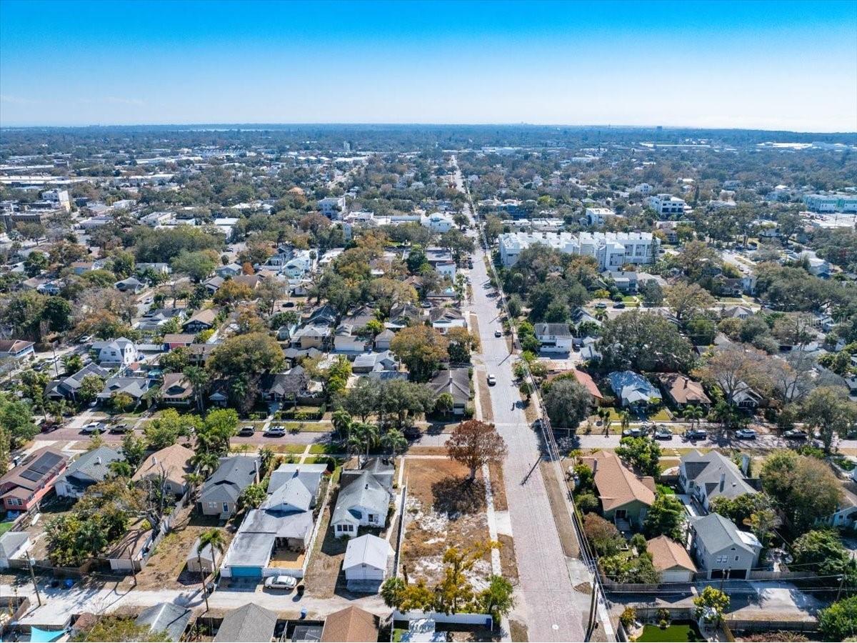 2555 Burlington Avenue N Saint Petersburg FL 33713 TB8476535 image16