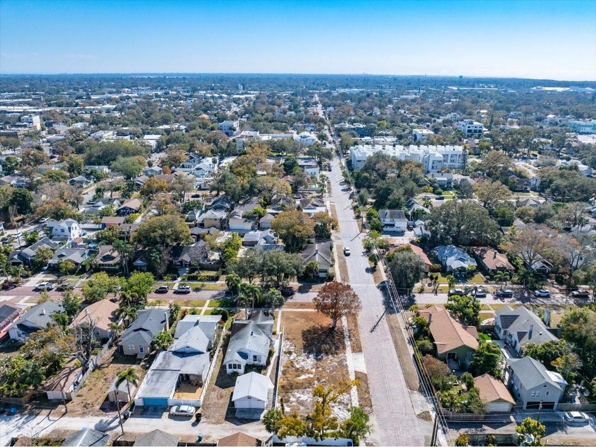 2555 Burlington Avenue N Saint Petersburg FL 33713 TB8476535 image18