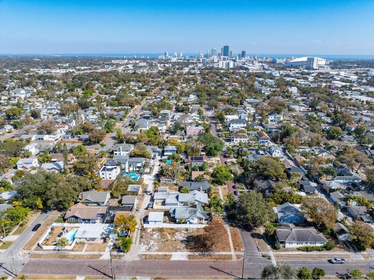2555 Burlington Avenue N Saint Petersburg FL 33713 TB8476535 image5