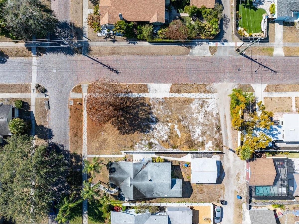 2555 Burlington Avenue N Saint Petersburg FL 33713 TB8476535 image9
