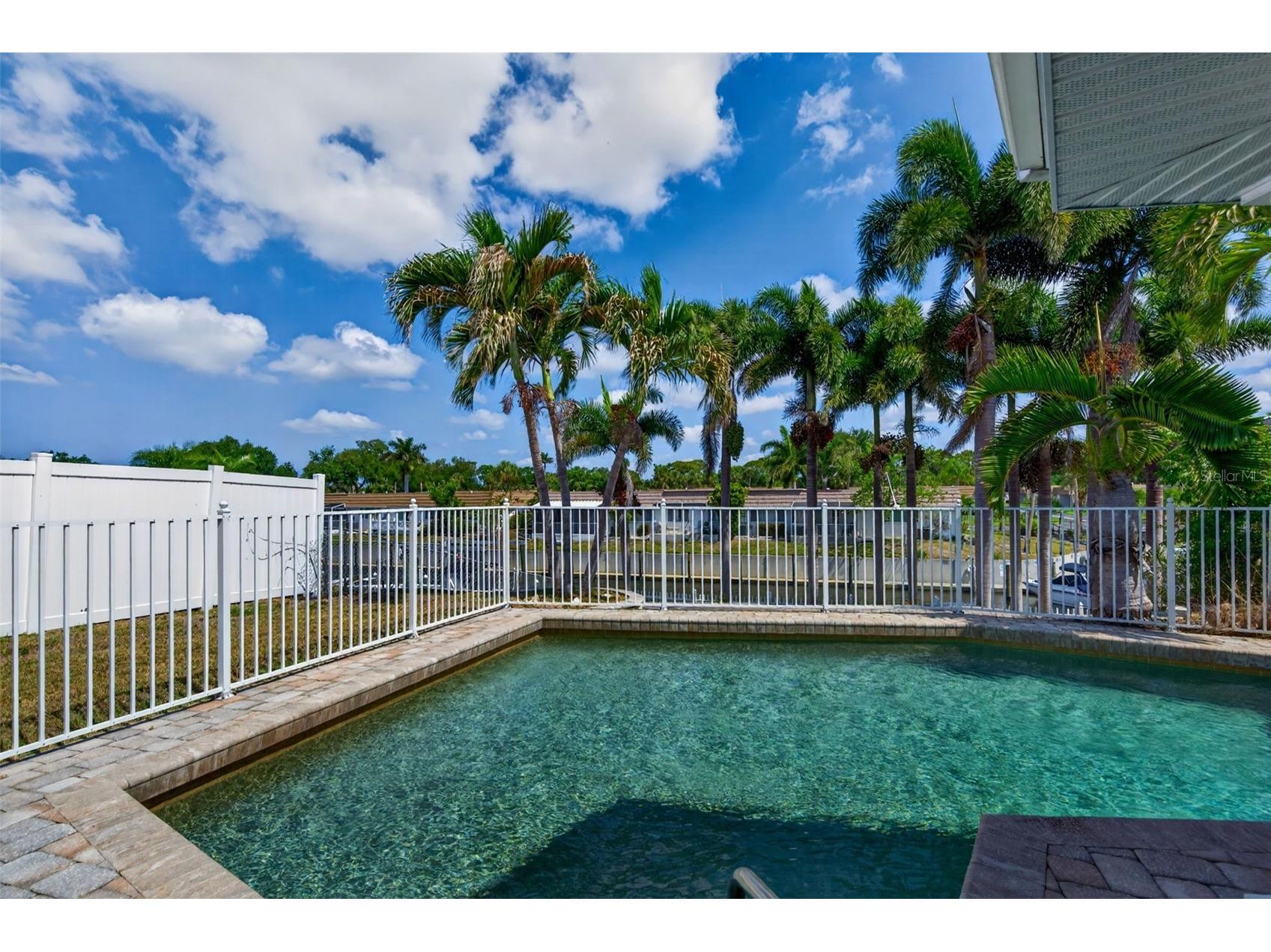 2555 Constitution Boulevard Sarasota FL 34231 - PHILIPPI CREEK A4692843 image15