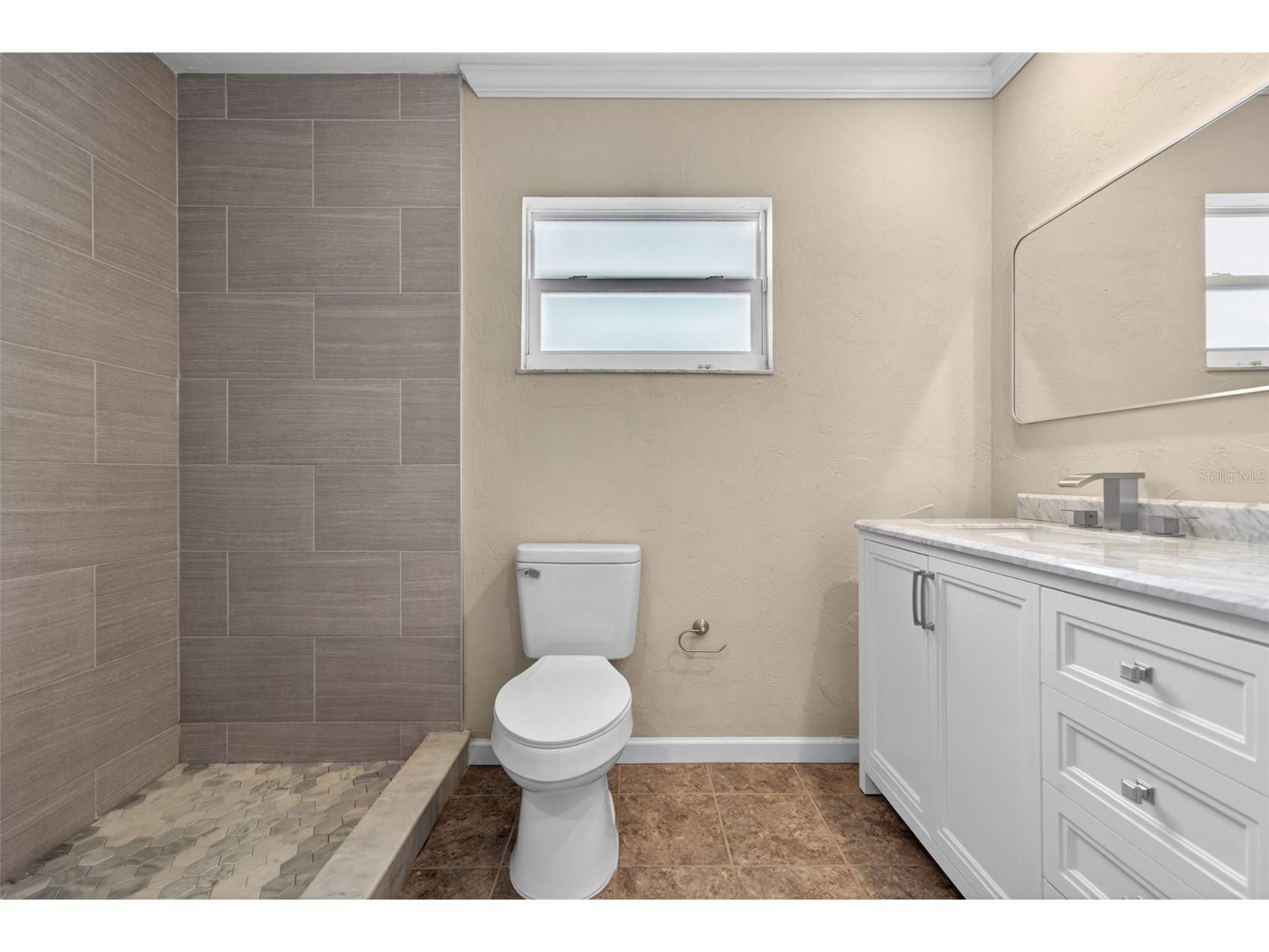 2555 Constitution Boulevard Sarasota FL 34231 - PHILIPPI CREEK A4692843 image24