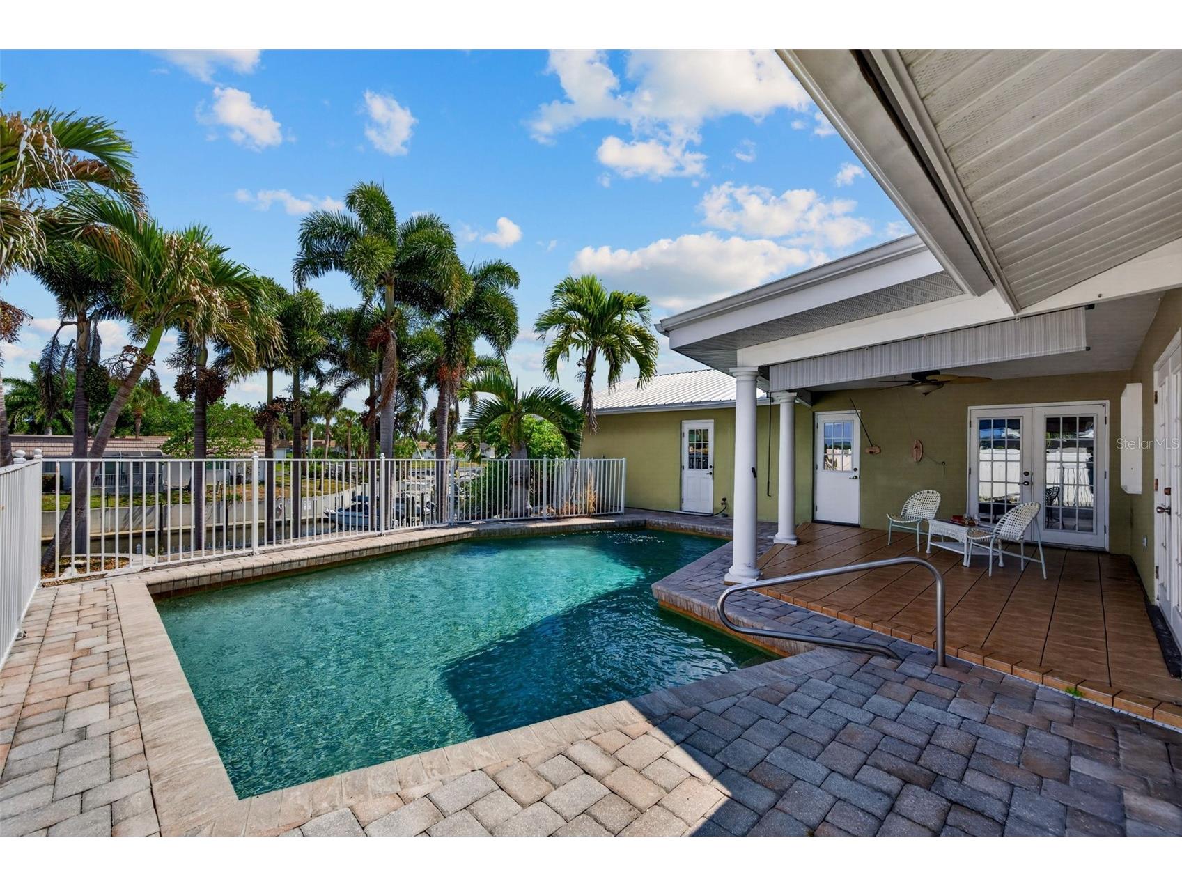2555 Constitution Boulevard Sarasota FL 34231 - PHILIPPI CREEK A4692843 image35