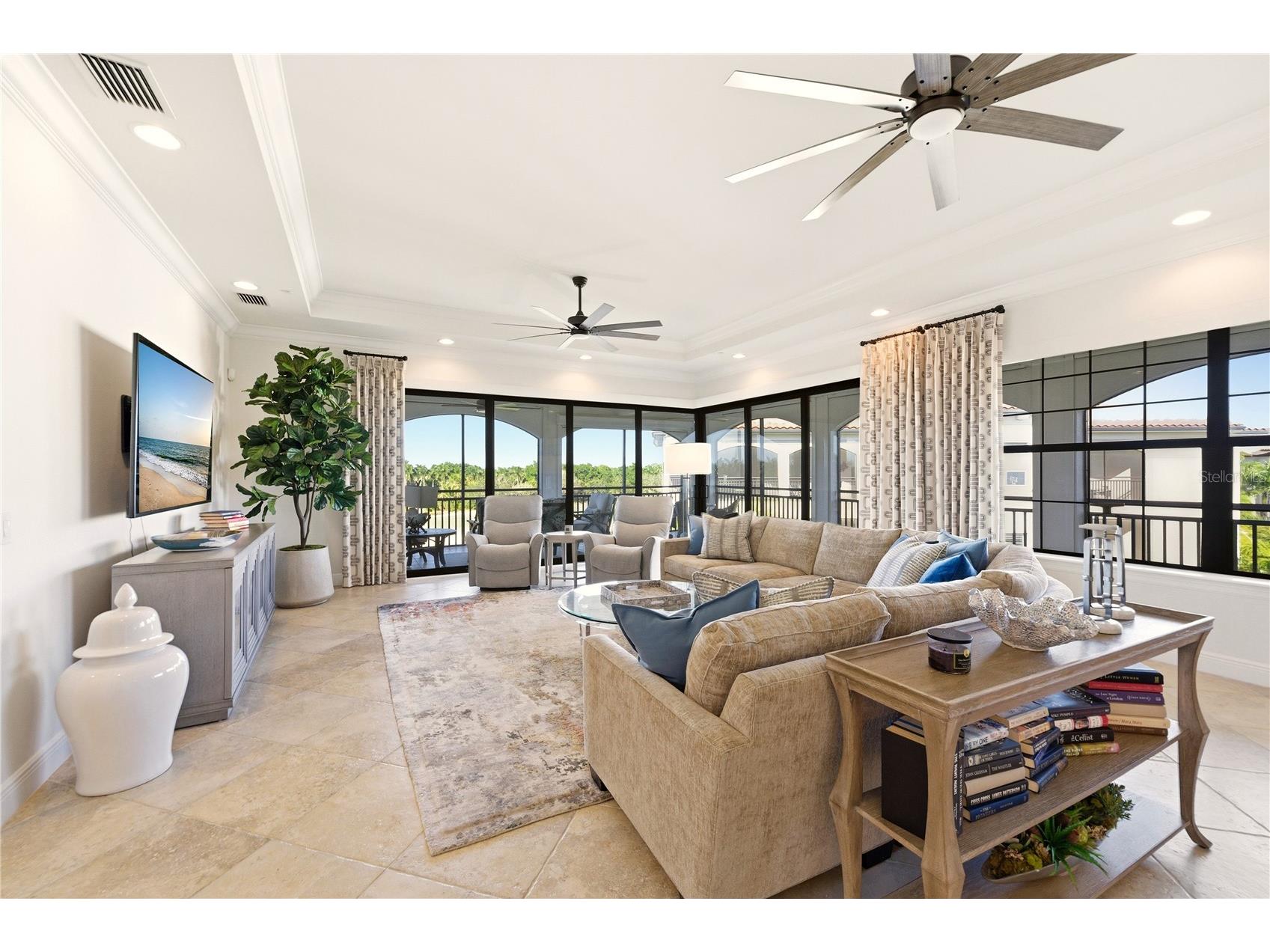 2555 Marquesa Royale Lane #PH 302 Naples FL 34109 A4691619 image14