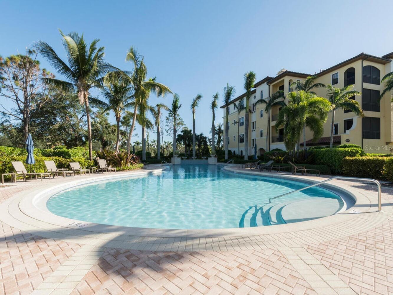 2555 Marquesa Royale Lane #PH 302 Naples FL 34109 A4691619 image55