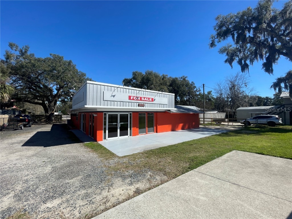 2555 N Pine Avenue Ocala FL 34475 OM672335 image1