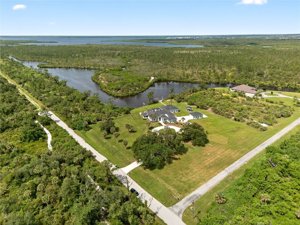 2555 Pear Street Port Charlotte FL 33948 - FLAMINGO WATERWAY A4657988 image2