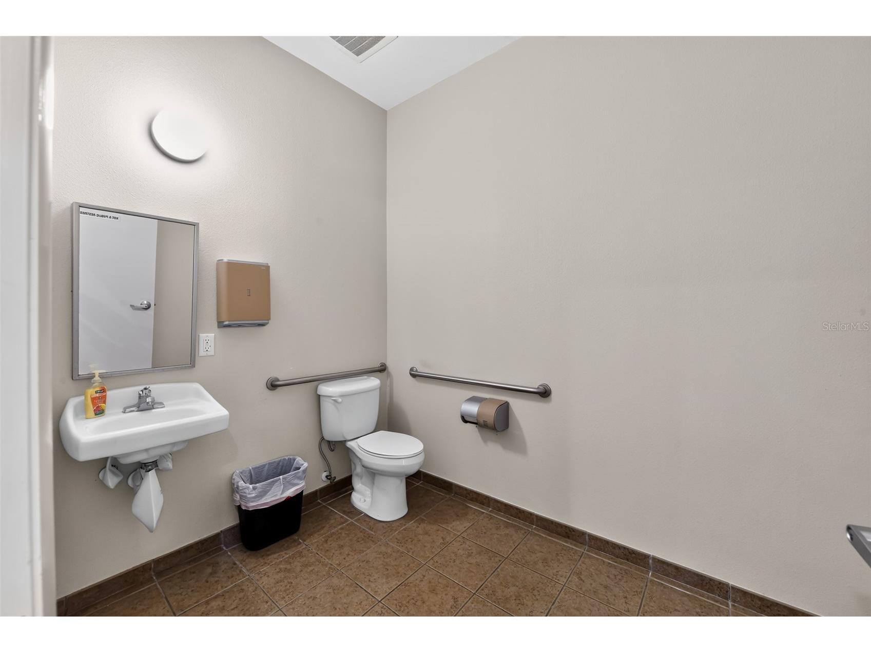 2555 Pinellas Point Drive S Saint Petersburg FL 33706 TB8525015 image13