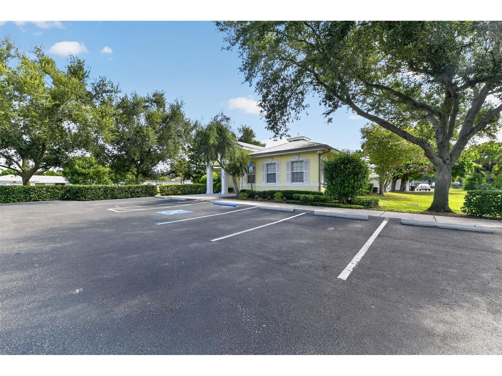 2555 Pinellas Point Drive S Saint Petersburg FL 33706 TB8525015 image35