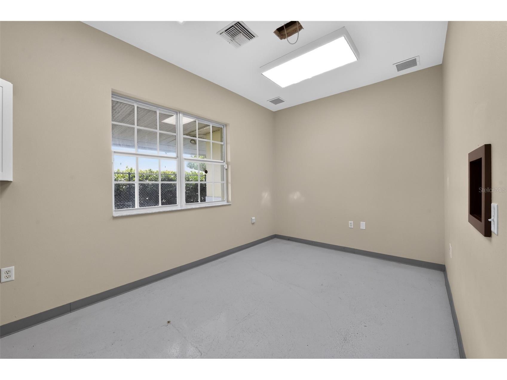 2555 Pinellas Point Drive S Saint Petersburg FL 33706 TB8525015 image40
