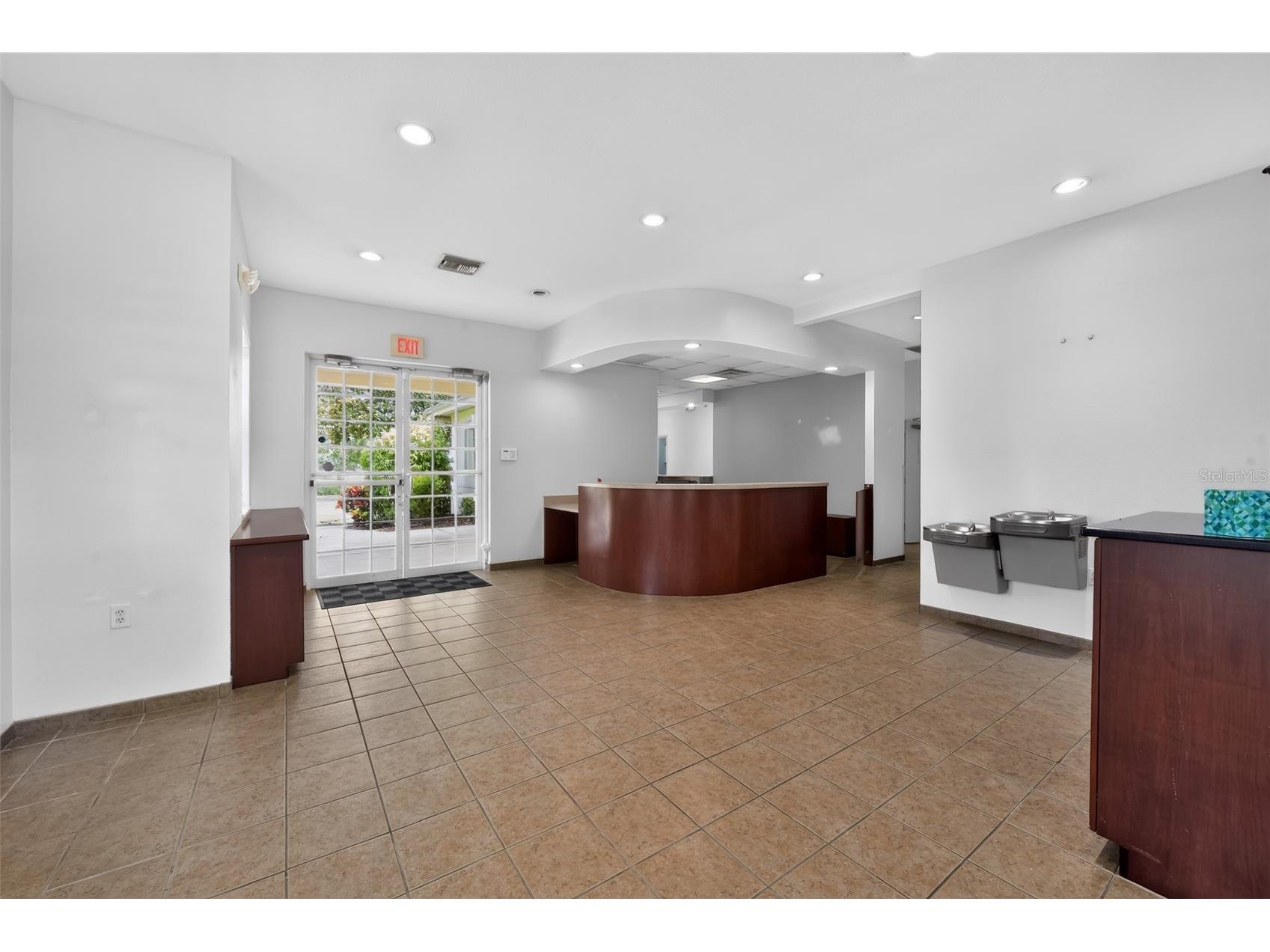 2555 Pinellas Point Drive S Saint Petersburg FL 33706 TB8525015 image7