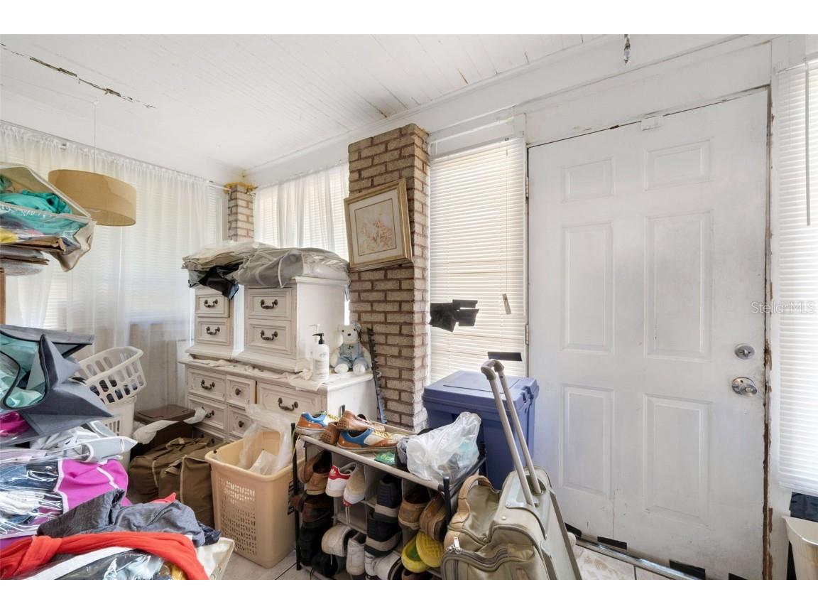 2555 Queen St S Saint Petersburg FL 33712 TB8450409 image19